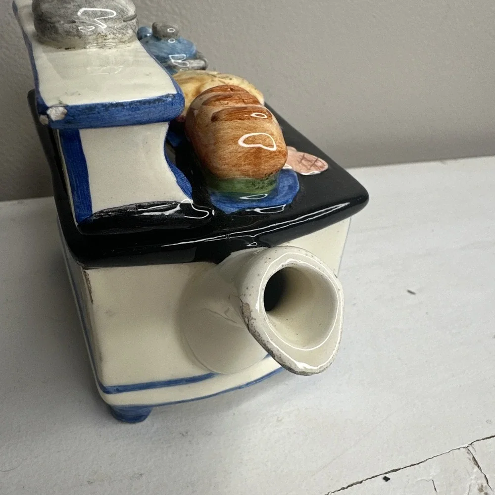 Vintage Wood burning stove  Teapot Decorative Ceramic Collectible Tea lover - Picture 8 of 11